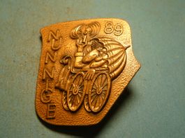 NUNNIGE 1989 BRONZE