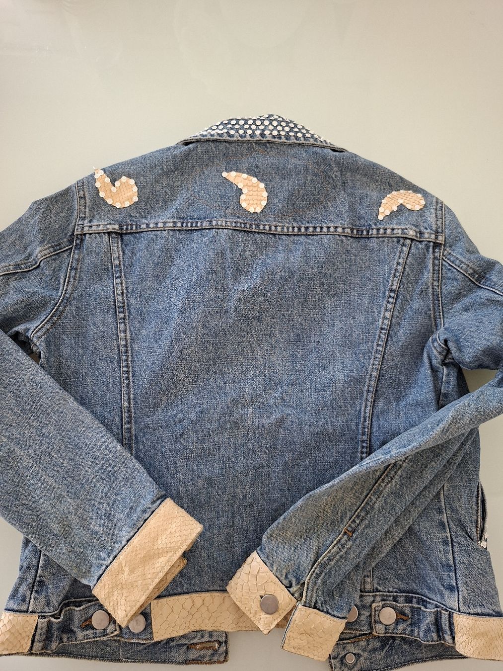 Giacche: Veste en jean customisée - Taille S - – Usato da Renens VD venduto da ser_j2fn 5