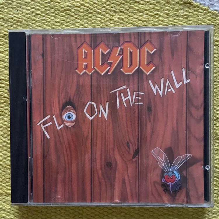 AC DC-FLY ON THE WALL | Kaufen auf Ricardo