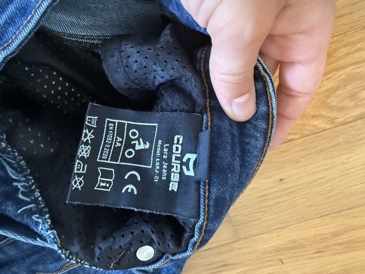 Jeans: Course Damen Aramid Motorrad Jeans – Usato da Dietikon venduto da sof_rf8s 2