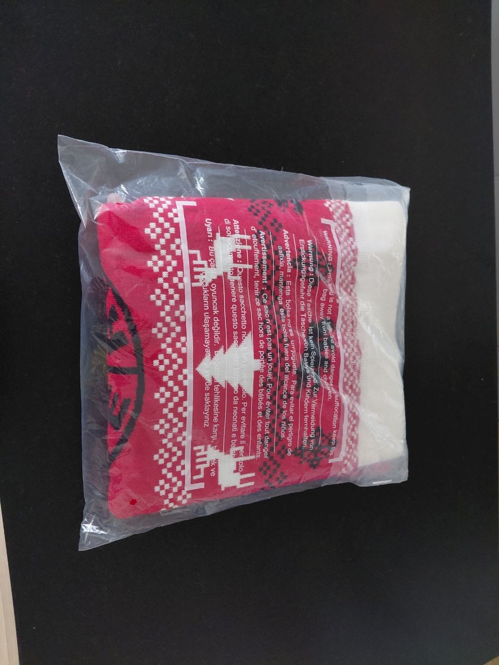 Pullover & Sweatshirts: sc bern  weinacht Pullover rot Grösse M neu  – Neu und originalverpackt aus Heimberg von 19BERN31 1