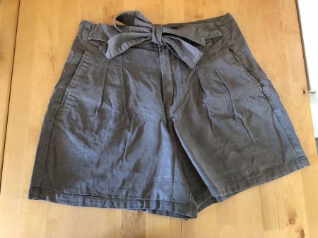 VERO MODA Summer Shorts M Femme Khaki Gris Taupe