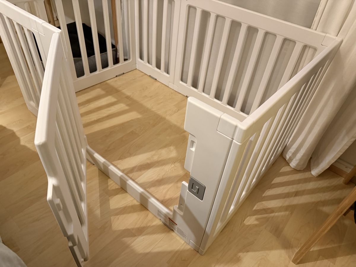 Box & Barriere di sicurezza: Laufgitter, top, drinnen oder draußen, flexibel 150×110cm – Usato da Zürich venduto da dk-zh 3