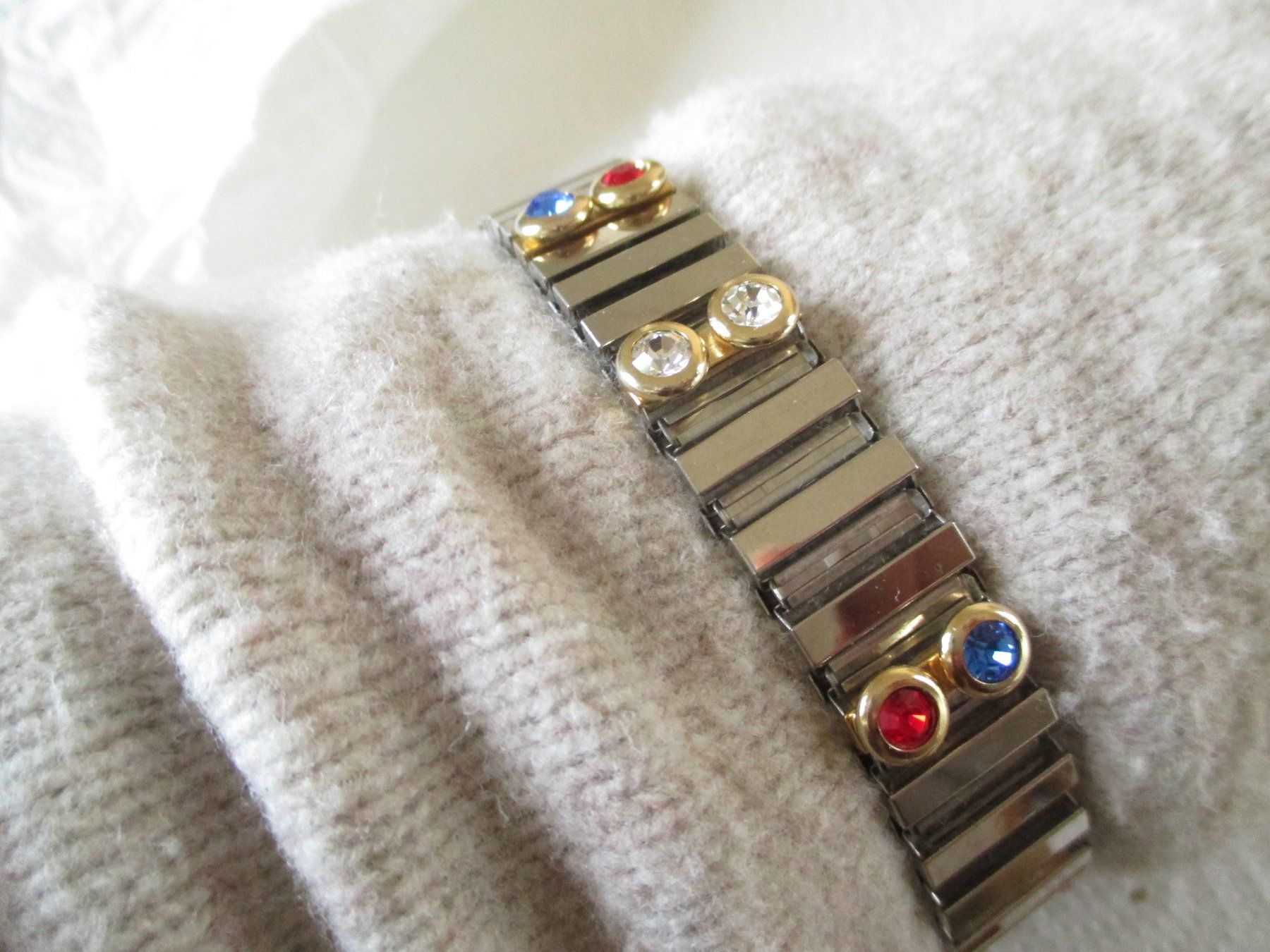 Bracciali & Braccialetti: Hochwertiger Strass Modeschmuck Armband Ärmelhalter – Nuovo (secondo la descrizione) da Rorschacherberg venduto da Marubium 5
