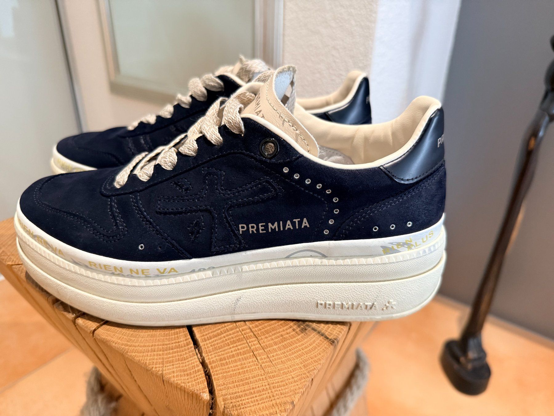 Scarpe da donna: Sneaker Premiata Blaue 37IT – Usato da Nuerensdorf venduto da ghi_b7xs
