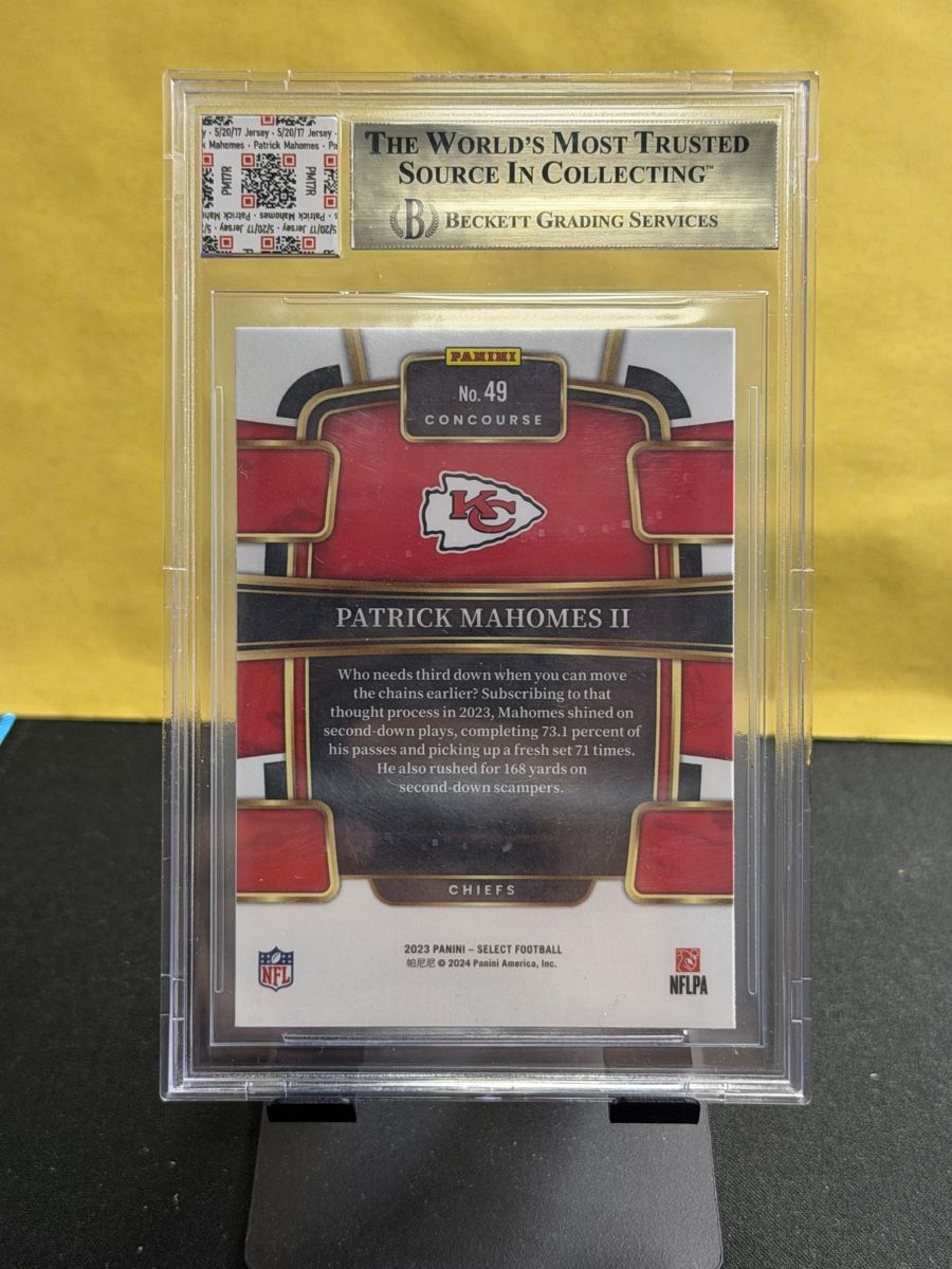 Panini Carte collezionabili: Panini Select -Patrick Mahomes || Worn Jersey Swatch BGS 9.5 – Nuovo (secondo la descrizione) da Brittnau venduto da TCGBratans 1