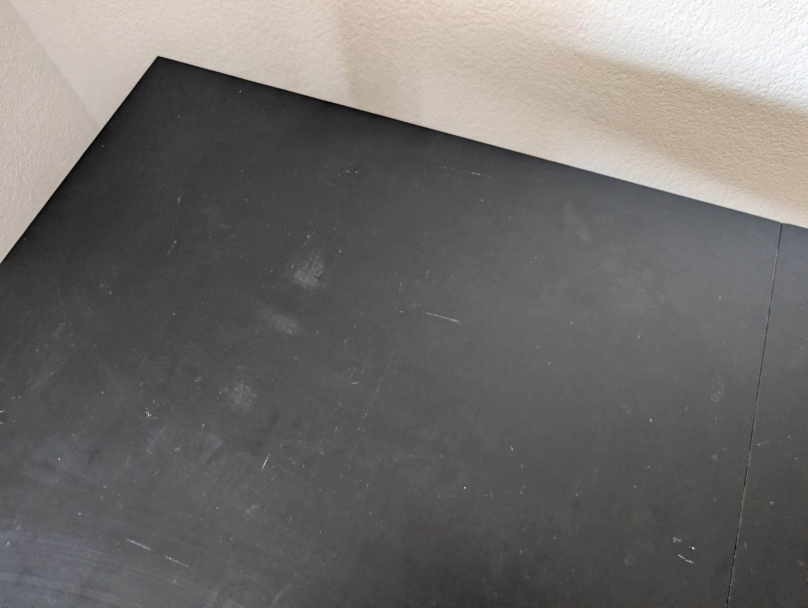 Ikea Tische: IKEA Bjursta full extensible black table Used, see pictures – Gebraucht aus Fribourg von balzabalza 2