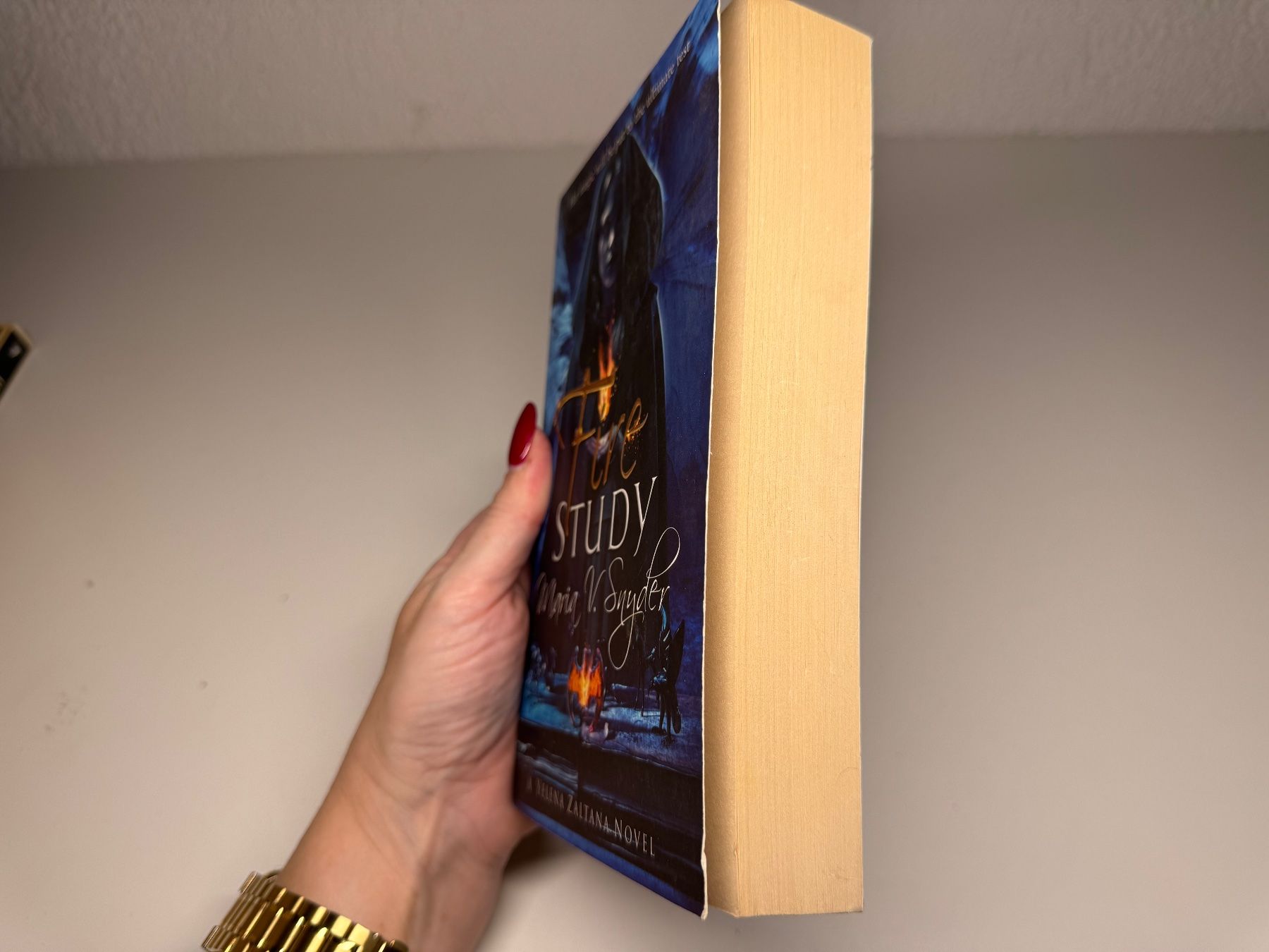 Libri: NOVEL: Maria V. Snyder, Fire Study – Usato da Grosswangen venduto da English_books 1