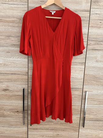 Damen Wickelkleid rot Grösse 36 neuwertig