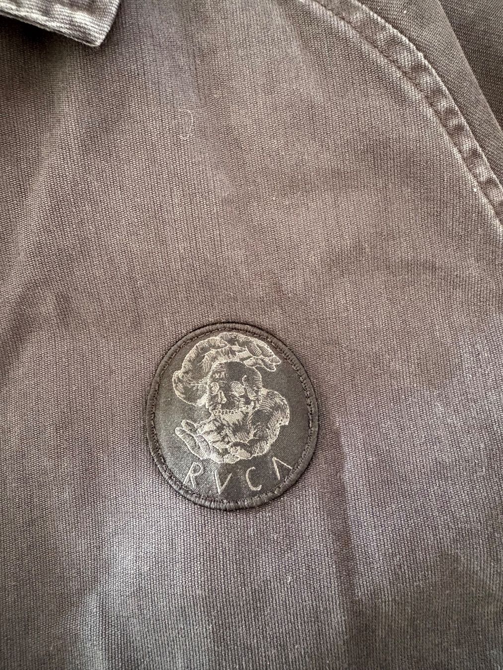 RVCA Giacche: Frühlingsjacke von RVCA – Usato da Binningen venduto da Dorlaa 4