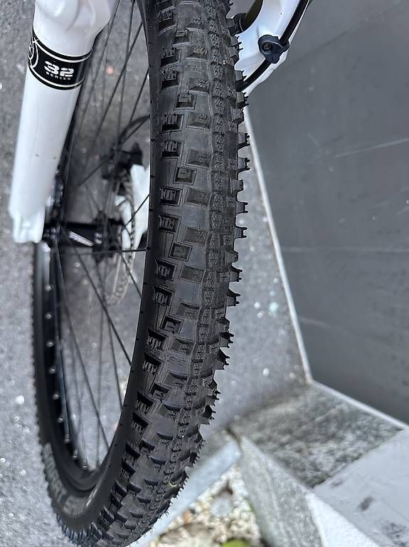 Vélos: Bicicletta MTB Cannondale fully 26 SCONTO FINO 25.07.2026 – D'occasion à Quartino par DiloUsato 8