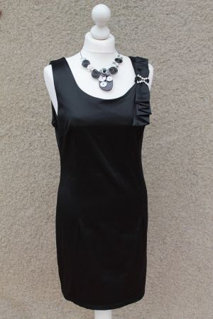 Robe de soirée noire satinée RIO modèle Bahia, t. M, NEUF