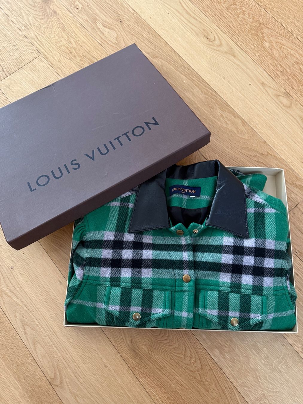 Louis Vuitton Giacche: Louis Vuitton Jacke LV Bomber – Nuovo (secondo la descrizione) da Frauenfeld venduto da mulo12345 7