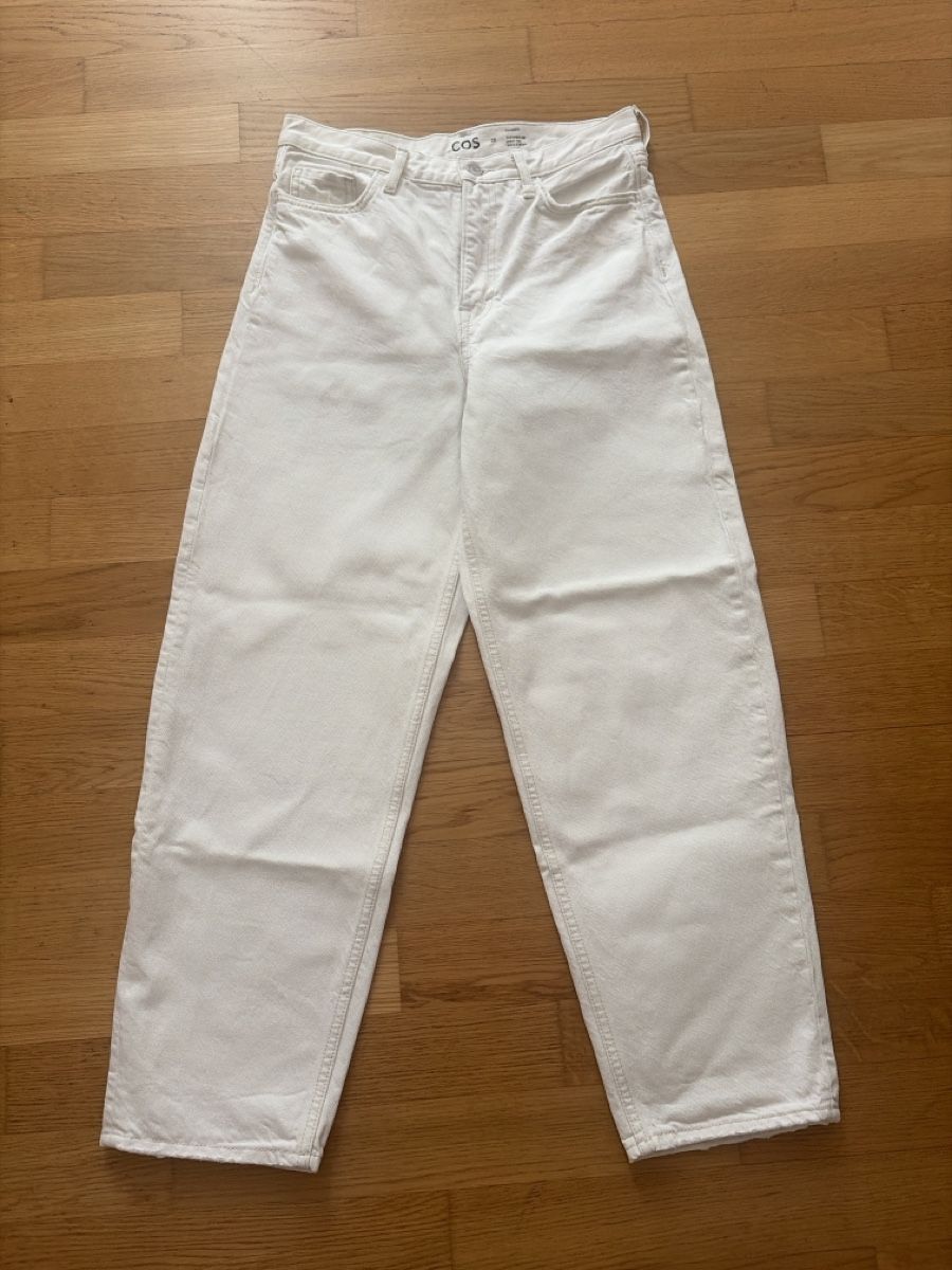 Cos Jeans: COS jeans - Size 26 – Usato da Allschwil venduto da tradetabicyclette