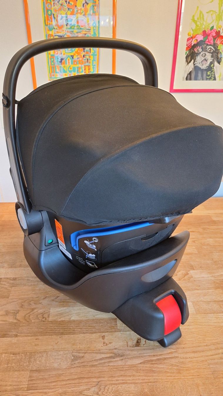 Britax Römer Seggiolini per auto: Infant Seat i-Size Babyschale – Usato da Brügg BE venduto da gordis 3