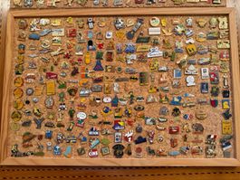 Grande collection d'env 500 pins publicitaires 90's / 2000's