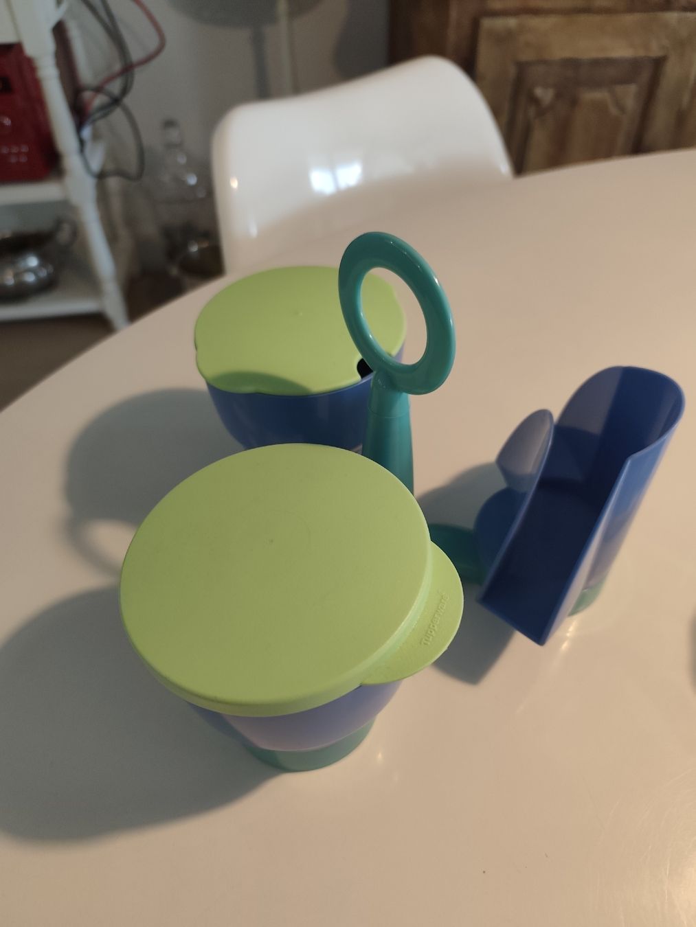 Tupperware Contenitori & Simili: Tupper Tisch Ensemble – Usato da Meinisberg venduto da Destiny1972 2