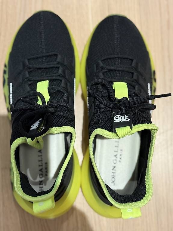 Herrenschuhe: Turnschuhe John Galliano – Gebraucht aus Bühler von dal_zvt5 2