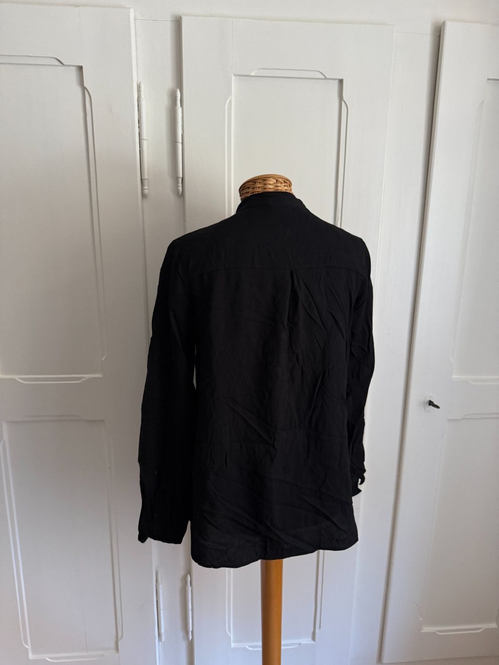 Zara Camicette: ZARA - Schluppenbluse schwarz M – Usato da Zürich venduto da Diazaio 2