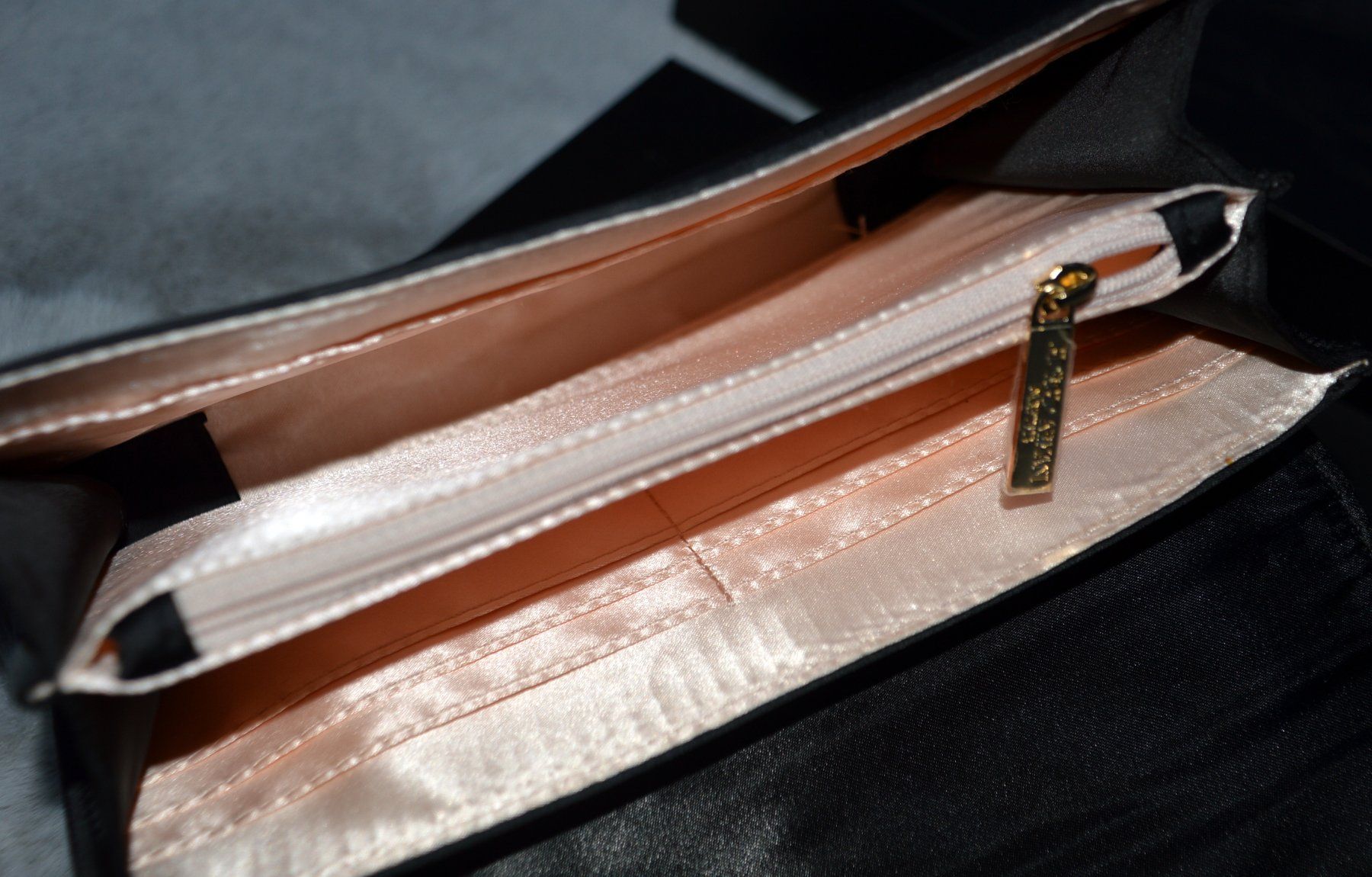 Armani Borse da donna: Pochette Giorgio Armani – Nuovo e nell'imballaggio originale da Collonges venduto da Auganien 7