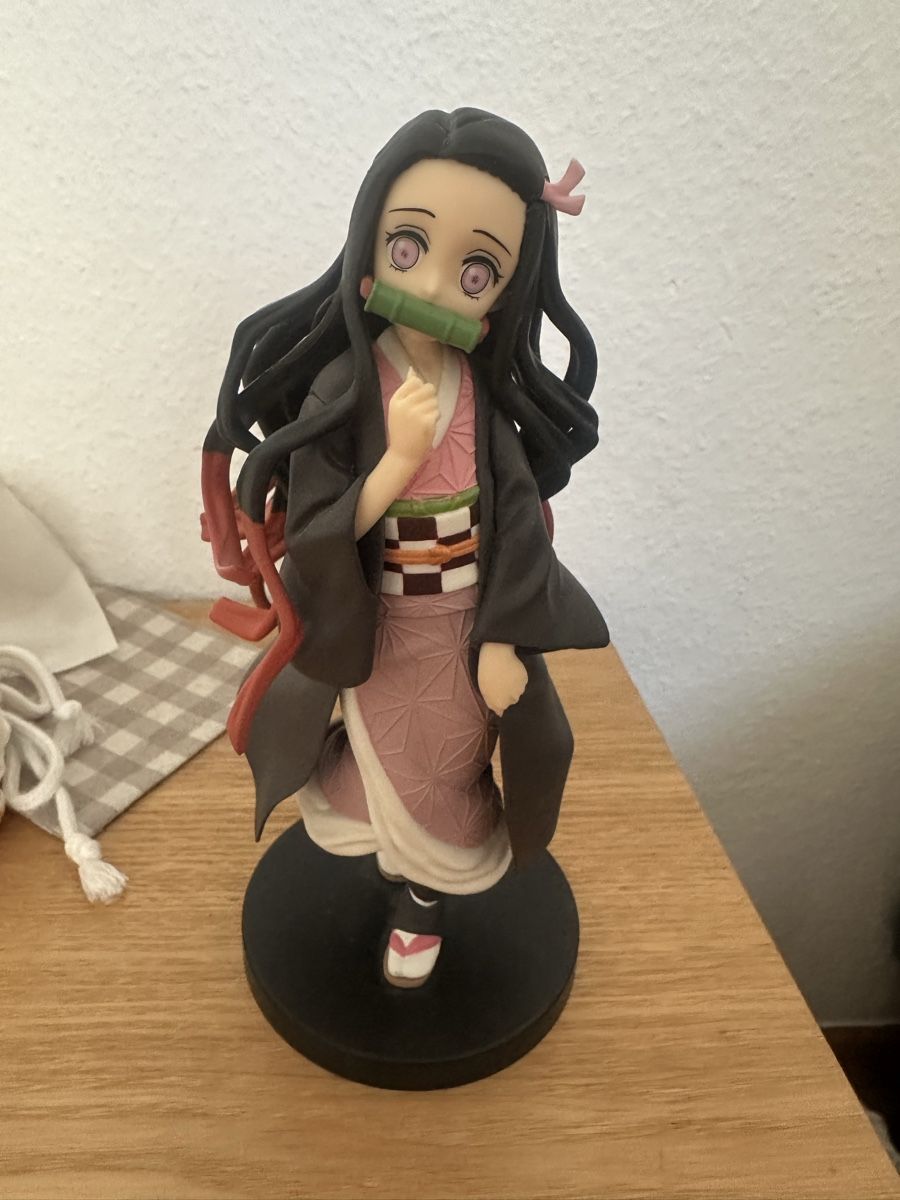 Figurines: Demon Slayer Nezuko Figur – D'occasion à Goldach par Lenny0220