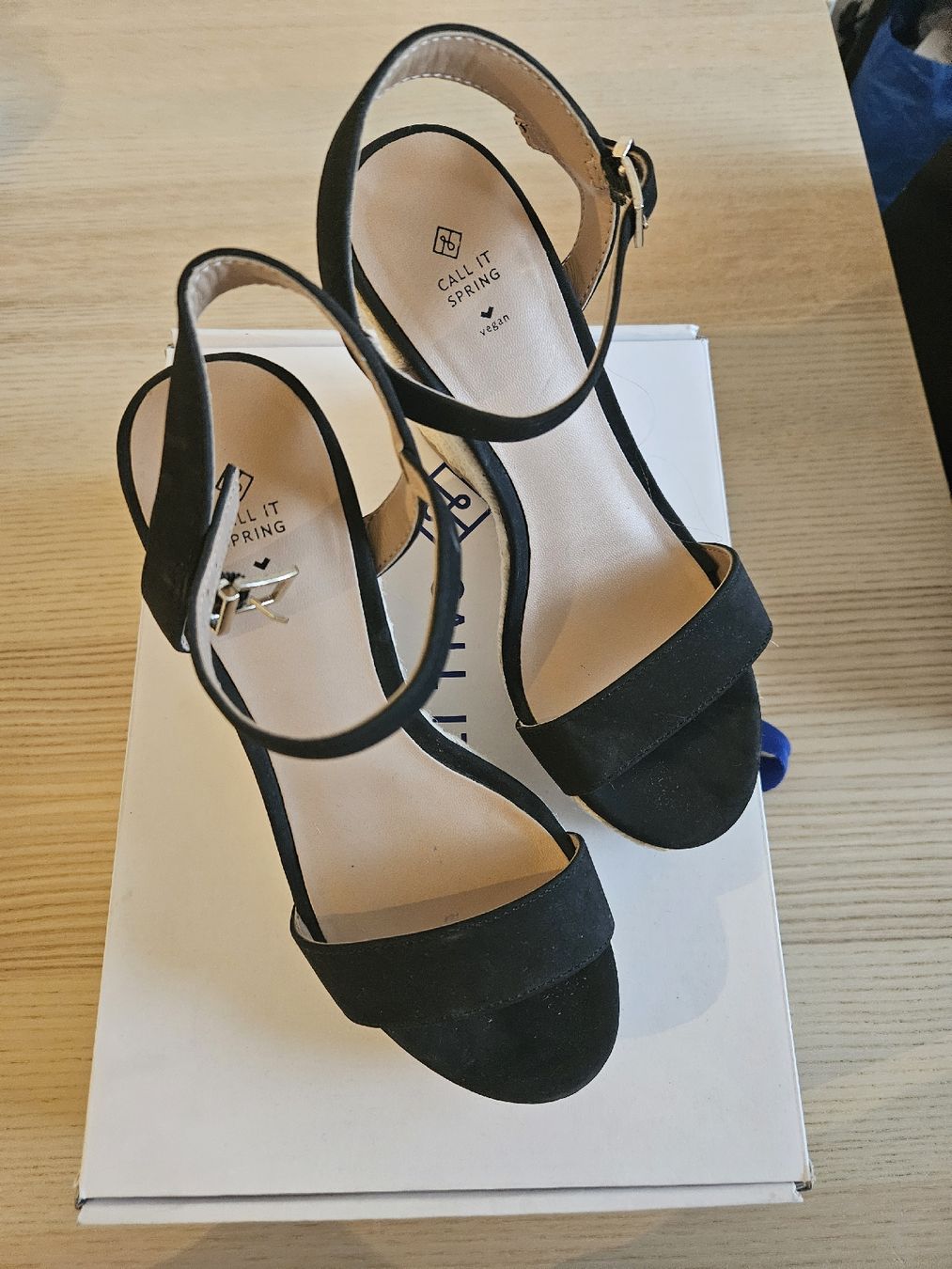 Damenschuhe: Sandalen 36 Schwarz – Gebraucht aus Zürich von Marianna_V 1