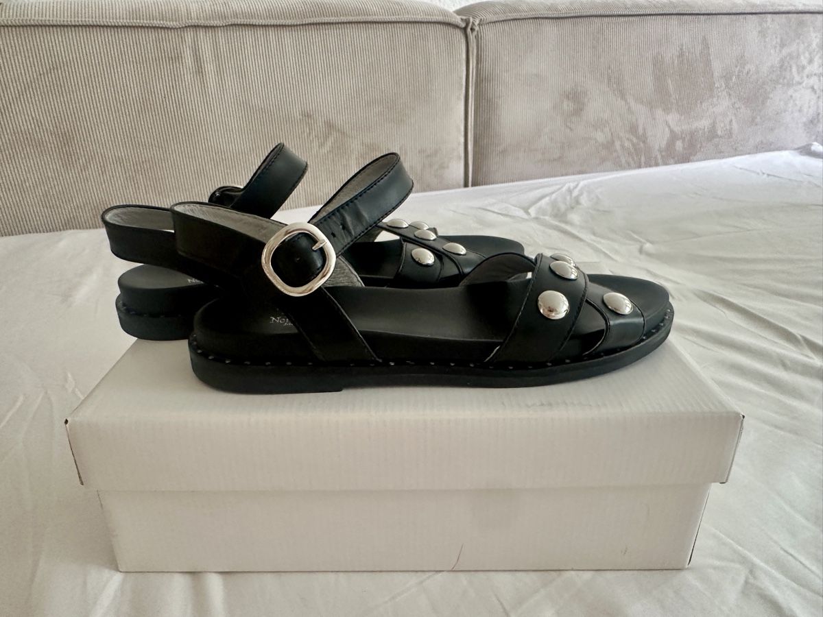 Chaussures femmes: Nero Giardini Sandalen Schwarz Leder – D'occasion à Zürich par aquaya01 3