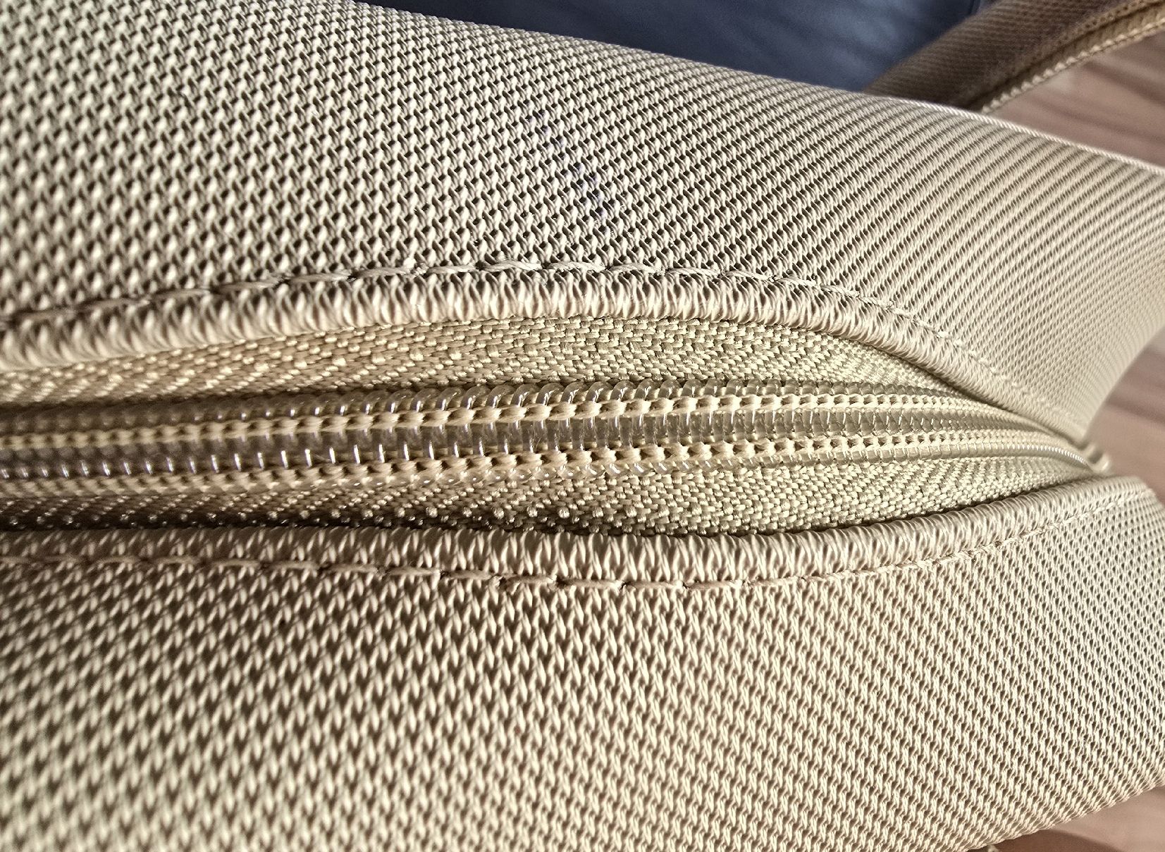 Lacoste Borse: Schöne Lacoste Handtasche  – Usato da Luzern venduto da Maggiday 2