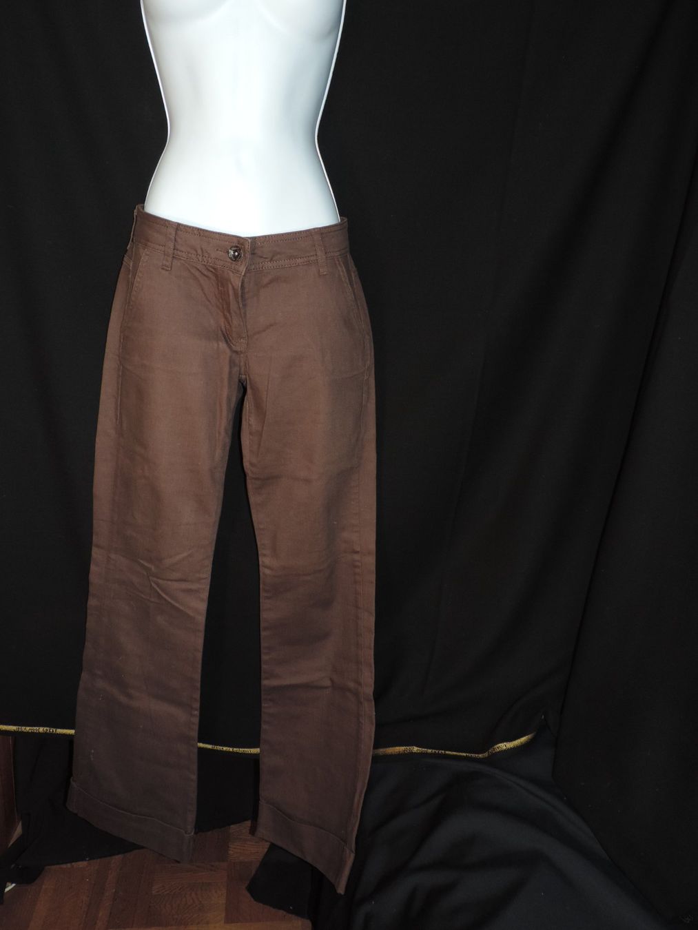 Pantaloni: pantalon patte d'éph brun – Usato da Genève venduto da Axelle333 3