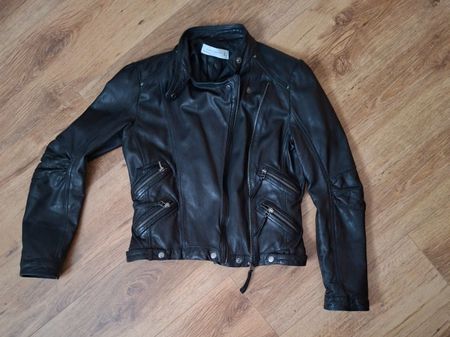 Lederjacke Zara Woman schwarz Grösse L guter Zustand