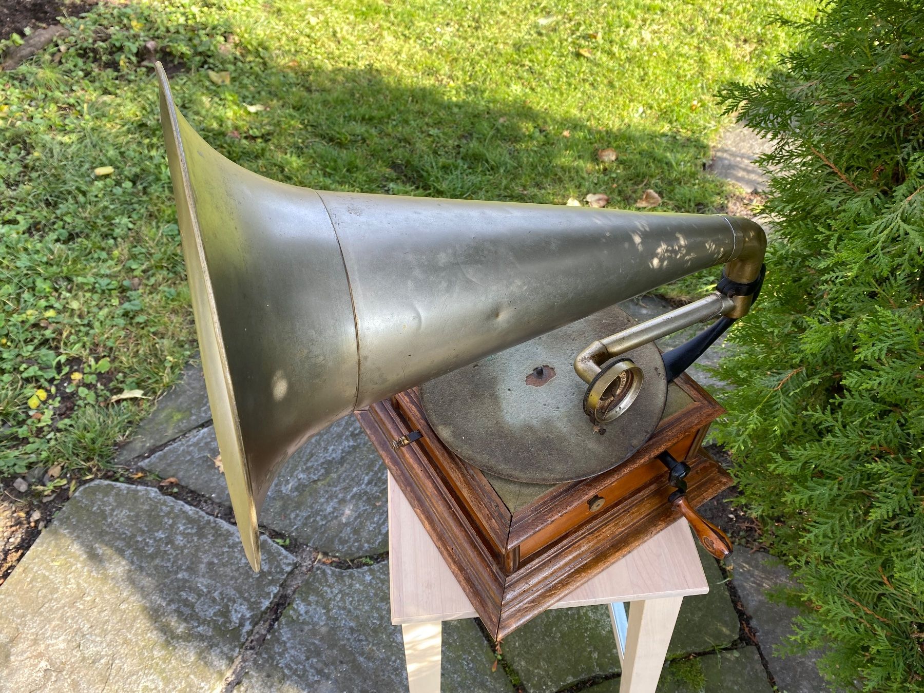 Giradischi: sehr seltenes antikes Grammophone / Phonograph – Usato da Feldbach venduto da Olive1 4