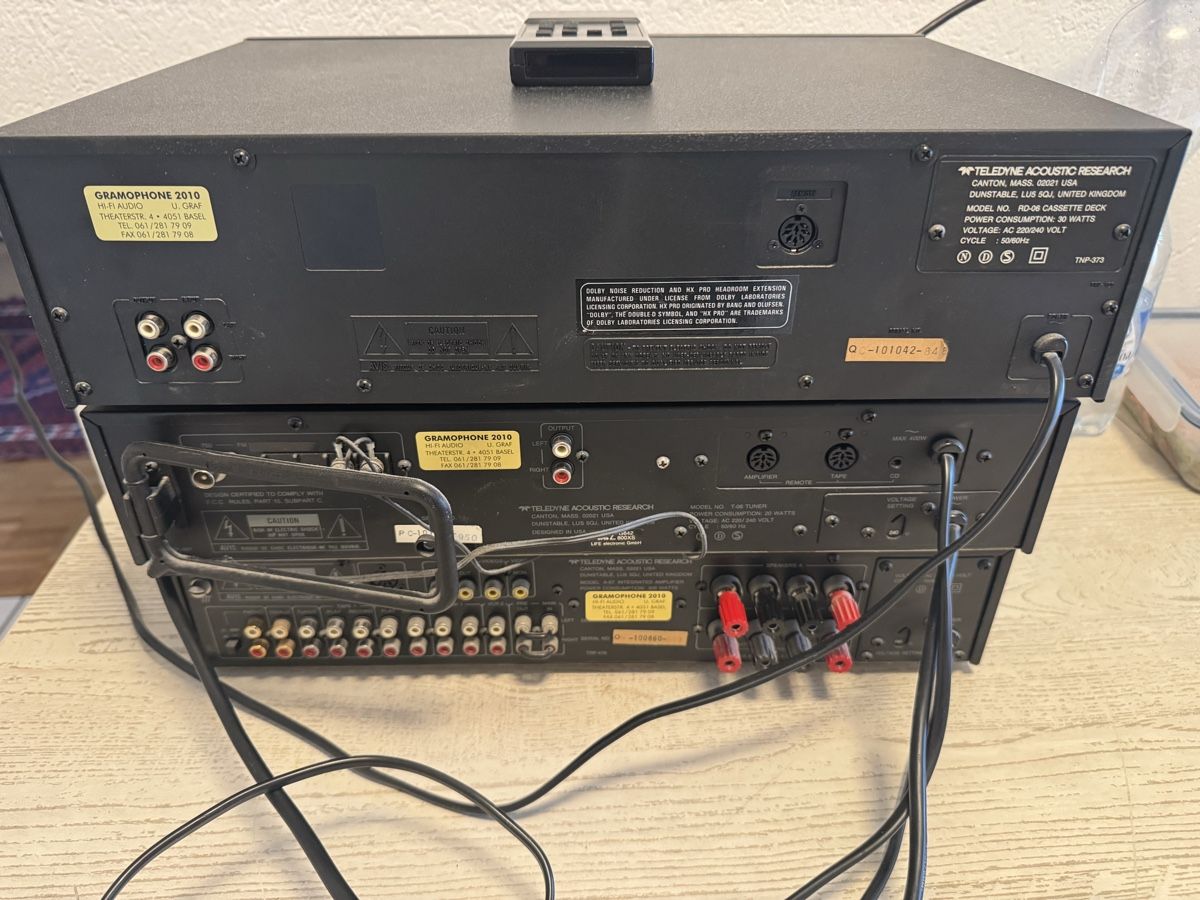 Audio Research Amplificatori: Acoustic research stereo anlage – Usato da Zunzgen venduto da milesdavis76 5