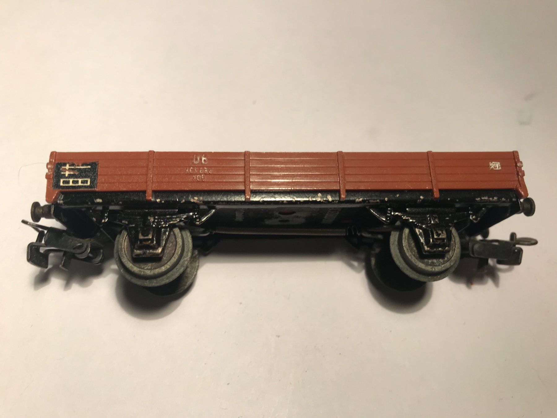 Märklin Modellini di ferrovie: Märklin Offener Güterwagen DB, AC Achsen – Usato da Buchrain venduto da Modellbahn11 1