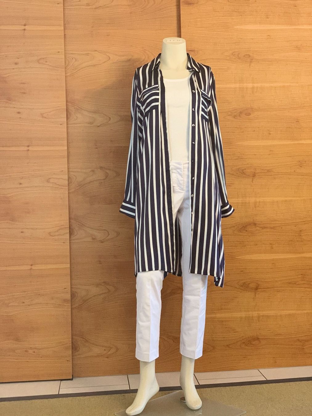 Blusen: Gestreifte Chemise longue  von Laurel – Neu (gemäss Beschreibung) aus Unterägeri von Jr61
