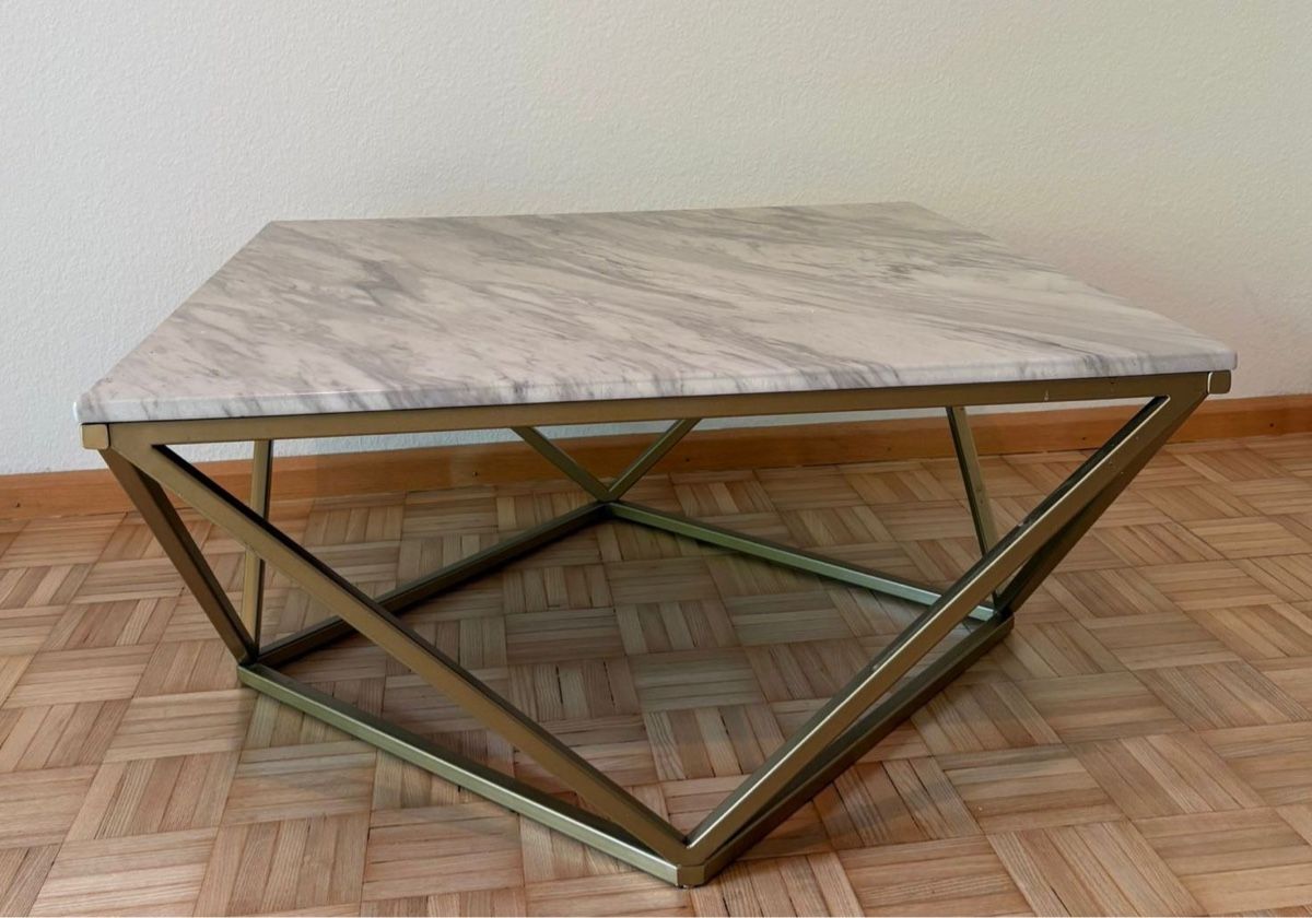 Tables: Wohnzimmer Tisch  – Neuf (Voir description) à Allschwil par Nilu-r 2