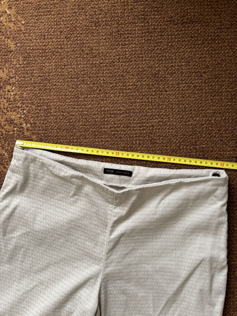 Pantaloni: Trouser – Nuovo (secondo la descrizione) da Genève venduto da Second_Hand_Ch 1