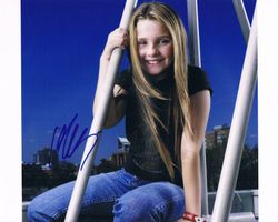 Abigail Breslin 1996- Autogramm signiert Foto 20x25cm