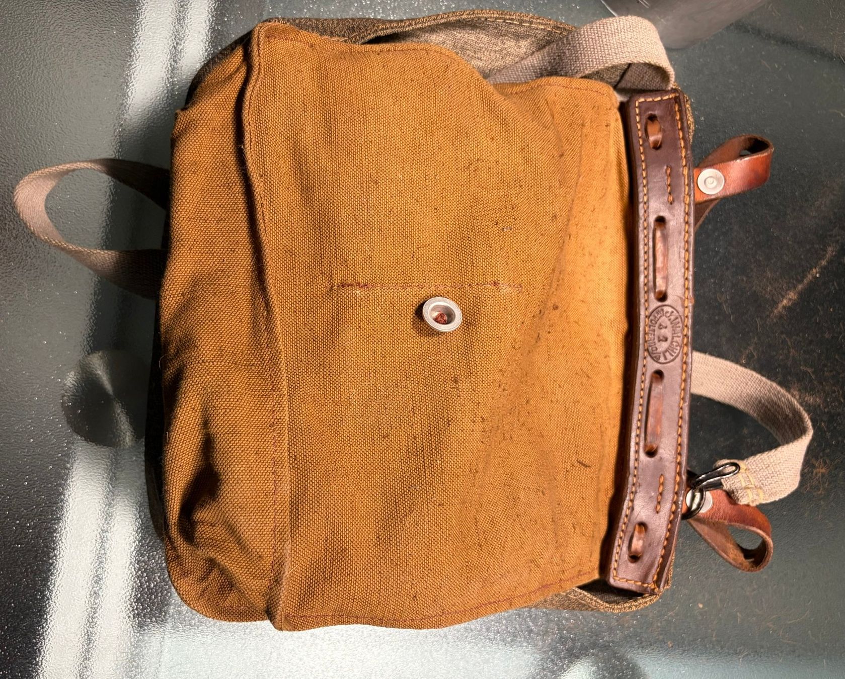 Schweizer Armee Attrezzatura & Pezzi di ricambio: Feldflaschen inkl. Tragtasche Schweizer Armee – Usato da Aarwangen venduto da concorde58 4