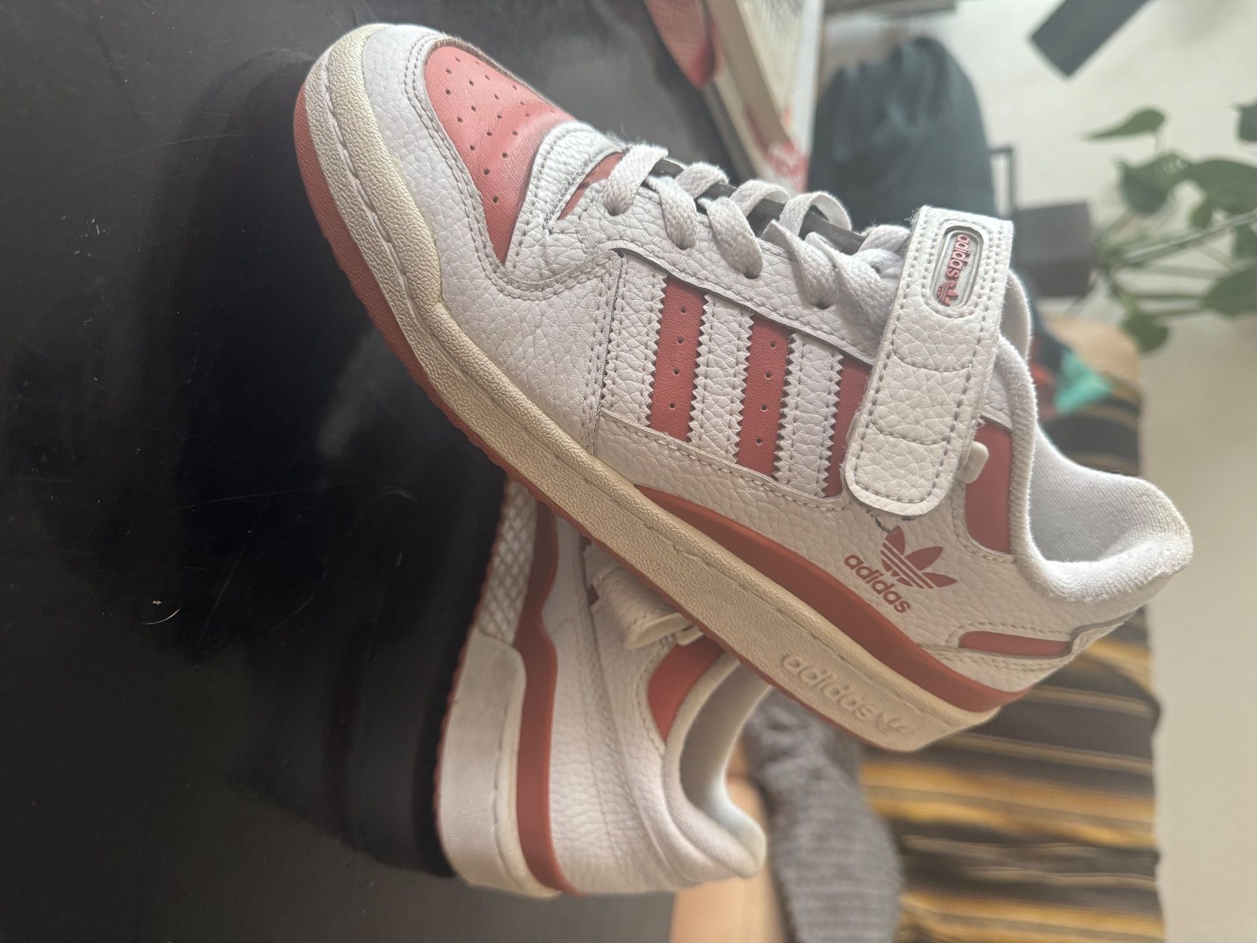 Adidas Scarpe da donna: Adidas Forum Low Sneaker Retro Style – Usato da Belp venduto da naqua5 2