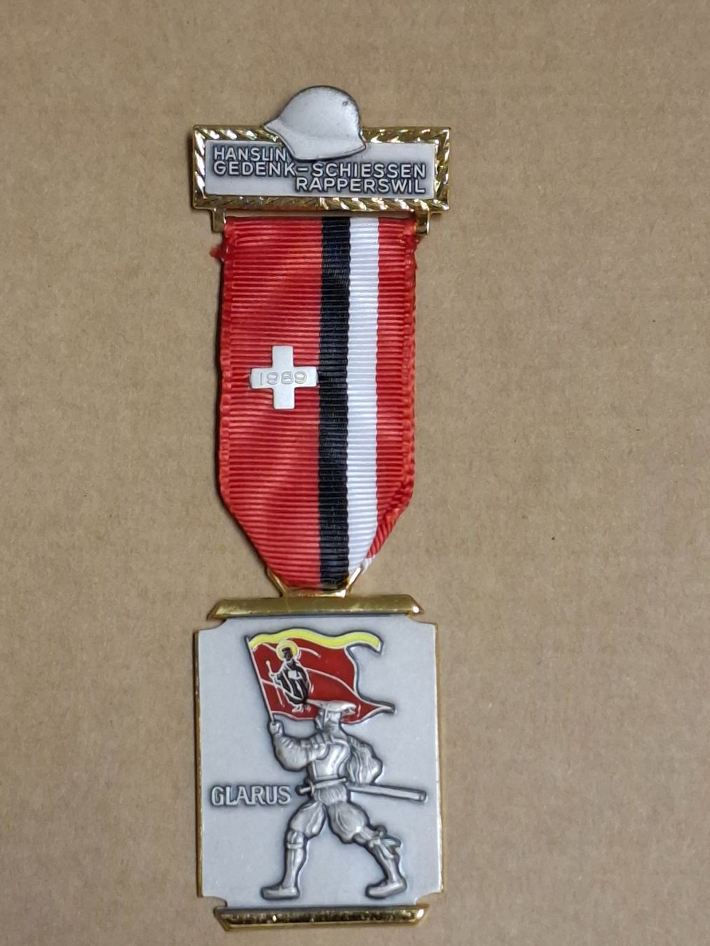 Medaglie: Glarus Bannerträger (D277) – Usato da Schwanden GL venduto da Suvorov