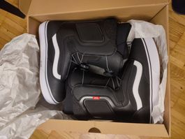 Vans Snowboard Boots