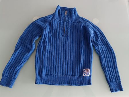 Neuer Pullover 128