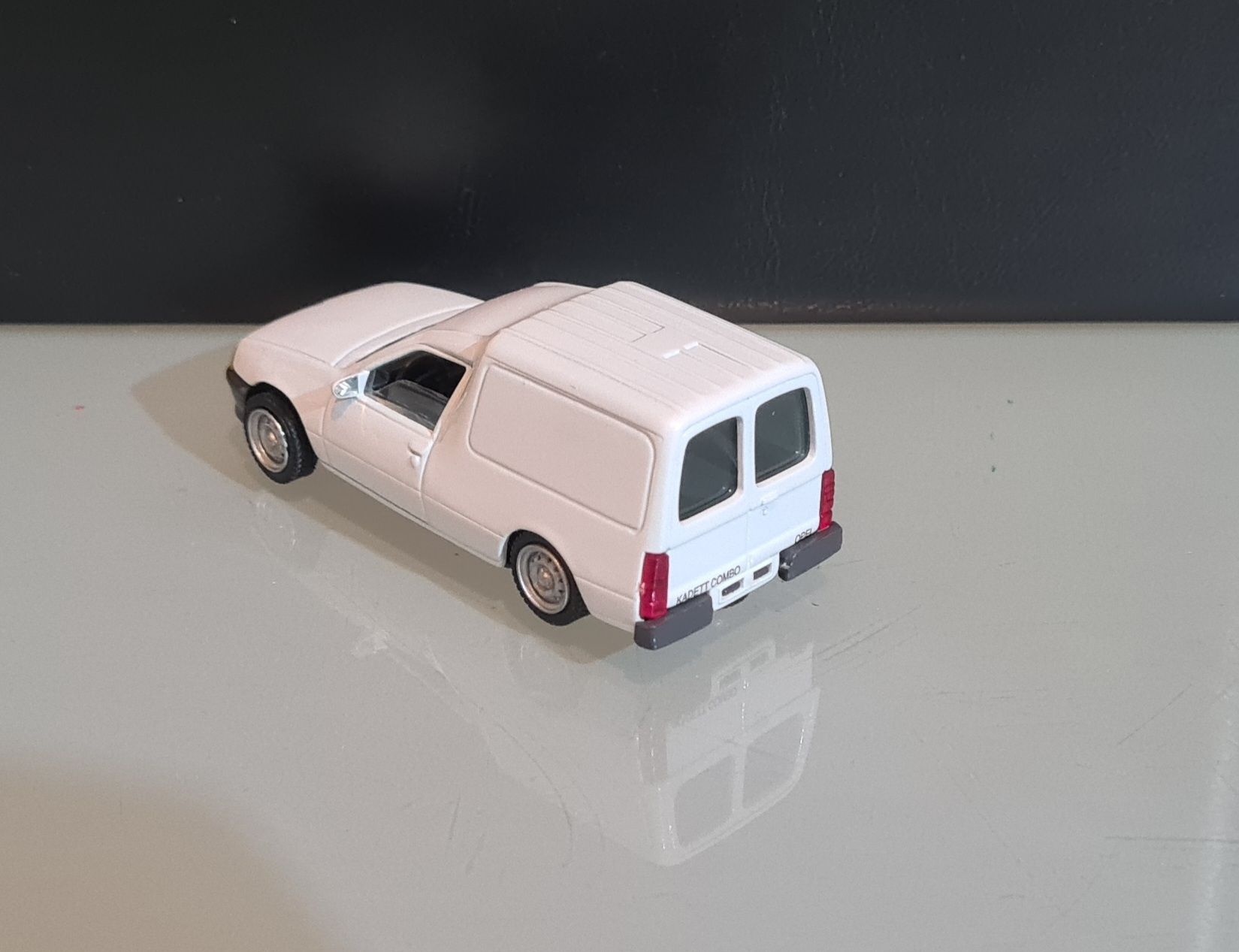 Opel Modellini d'auto: AHC Models Opel Kadett Combo Nr.450 – Usato da Uetendorf venduto da myhome12 1