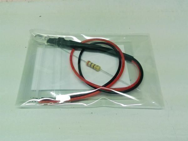 Componenti elettronici: Flacker-LED 5mm klar/grün verkabelt – Nuovo (secondo la descrizione) da Luzern venduto da Salefactory 2