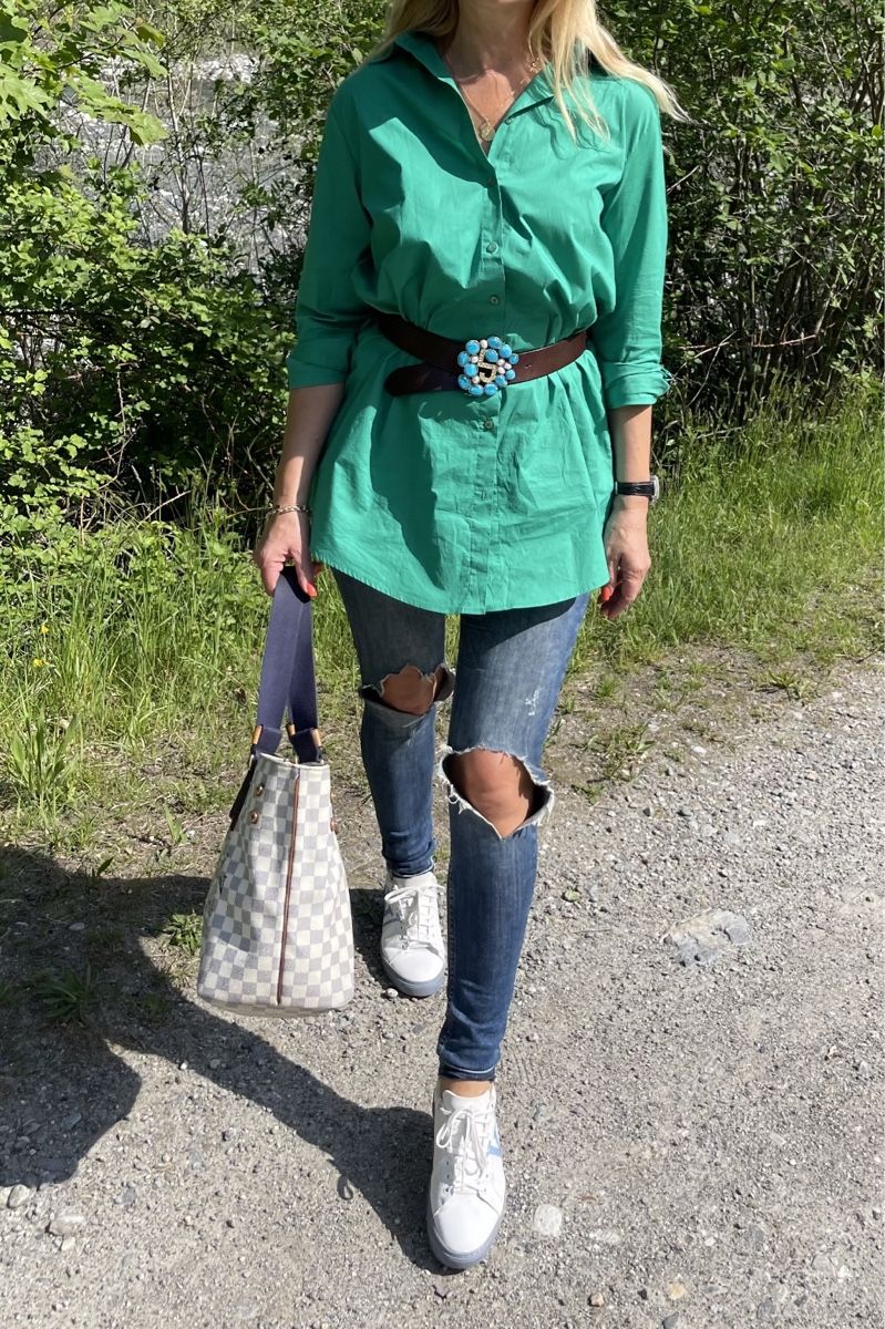 Camicie: Camicia verde smeraldo lunga,tg M/L-chic e elegante – Nuovo (secondo la descrizione) da Gordevio venduto da LanaZimm 1