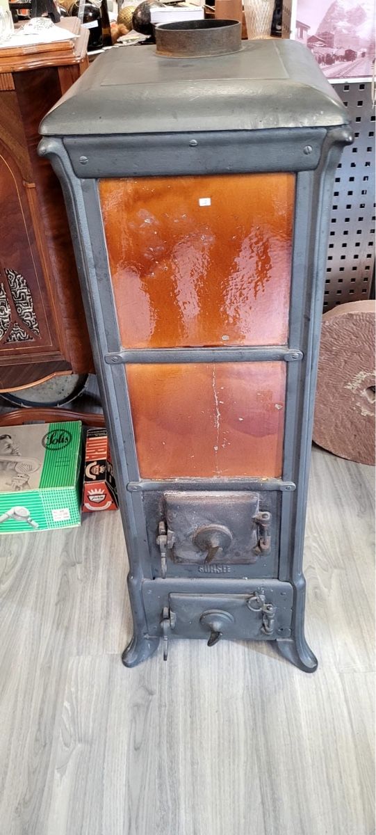 Altri mobili d'antiquariato: Antiker Kachelofen – Usato da Ruswil venduto da LeandraR92