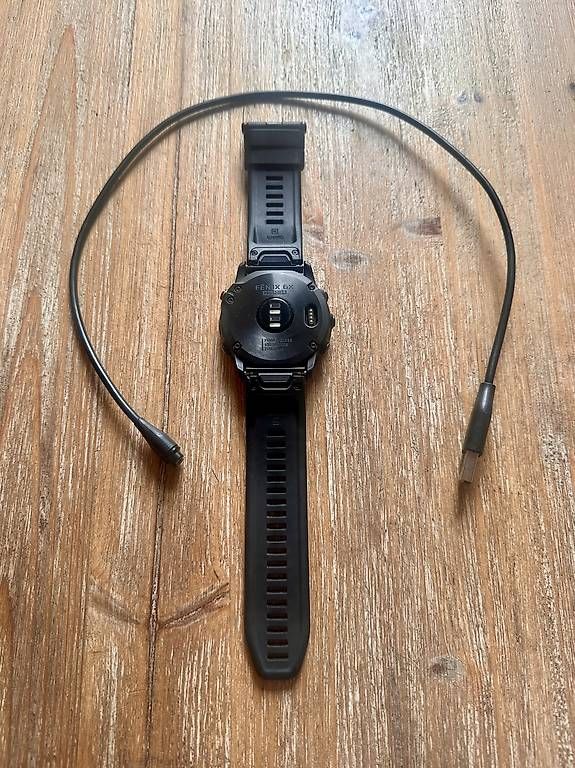 Smartwatch: Garmin Fenix 6x Pro Solar  – Neu und originalverpackt aus Genève von gen_jd2g 2