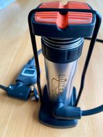 Mini- Fusspumpe mit digitalem Manometer