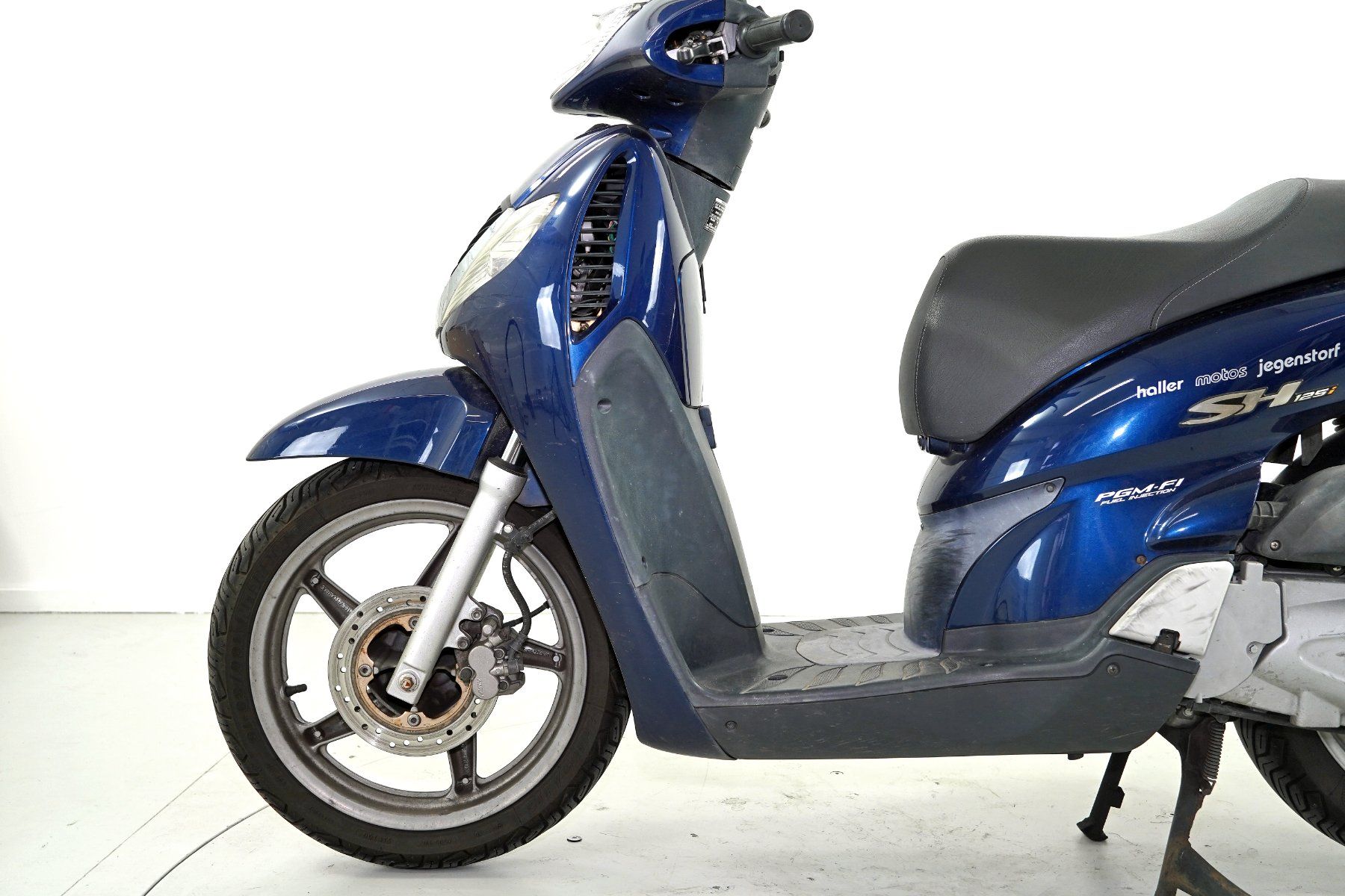 Honda Scooter: Honda SH125 – Usato da Winterthur venduto da MCW 5