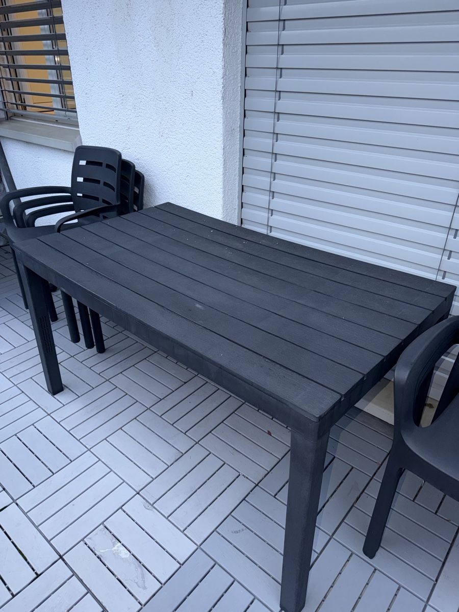 Ikea Set de table et chaises: Gartenmöbel – D'occasion à Urdorf par KatarinaNovak